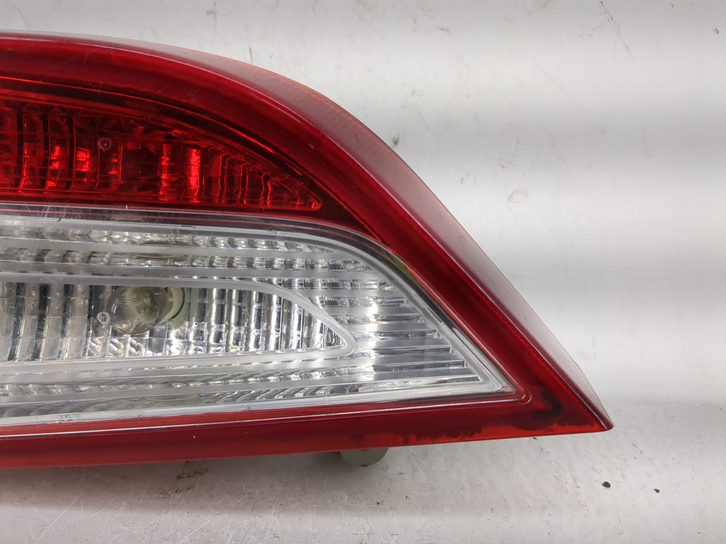 2011-2014 Hyundai Sonata Tail Light Assembly Passenger Right OEM P/N:92404-30 Fits Fits 2011 2012 2013 2014 OEM Used Auto Pa