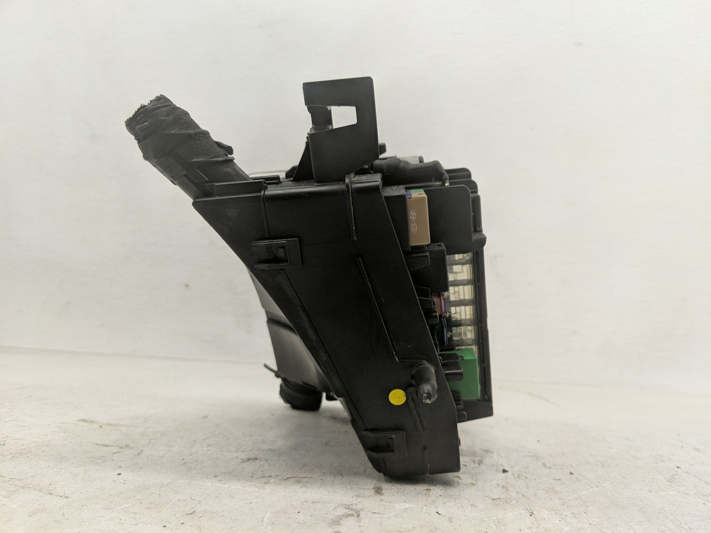 2011-2014 Hyundai Sonata Fusebox Fuse Box Panel Relay Module P/N:121015 1445 Fits Fits 2011 2012 2013 2014 OEM Used Auto Par