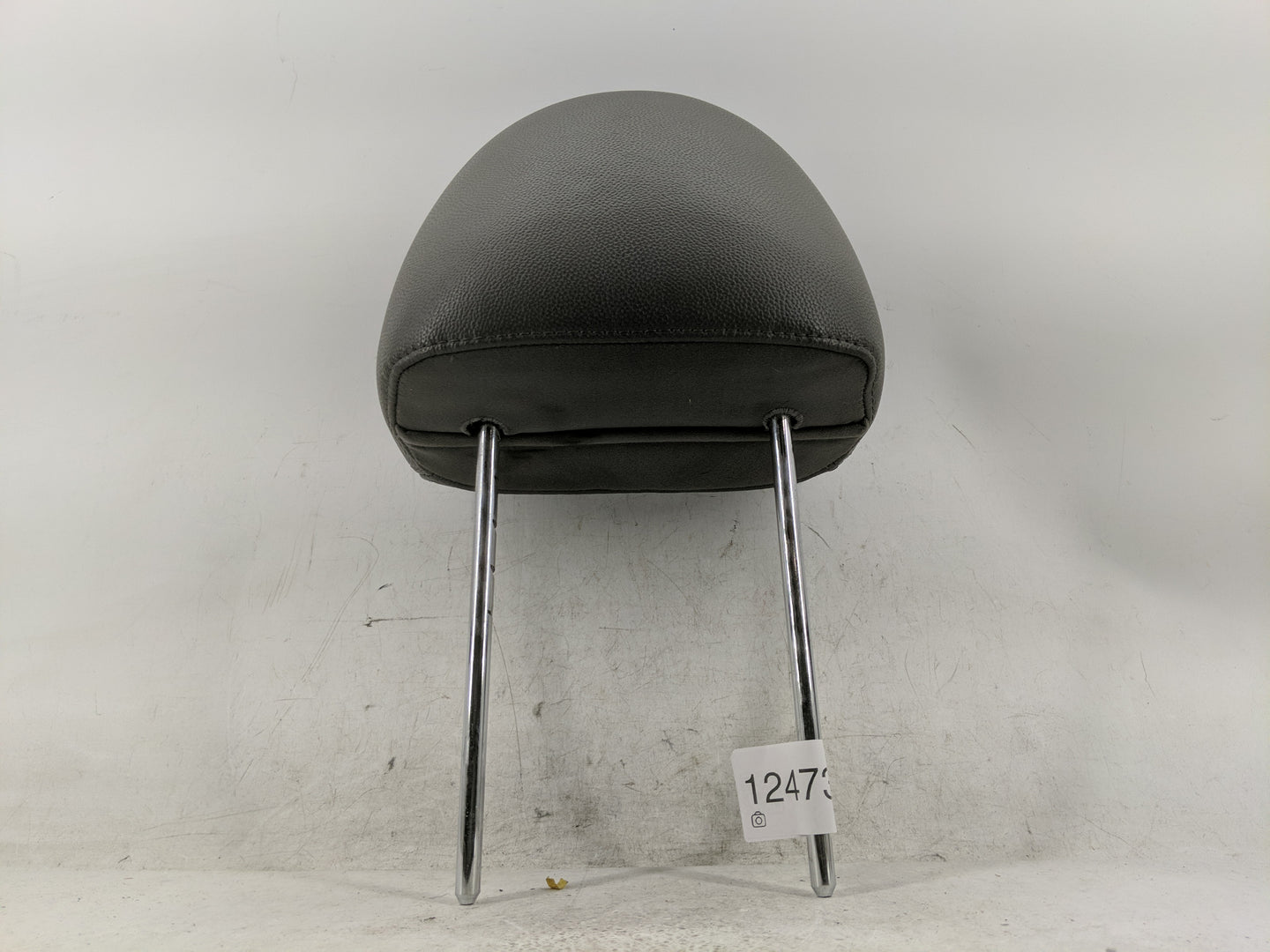 2013 Hyundai Sonata Headrest Head Rest Rear Seat Fits OEM Used Auto Parts - Oemusedautoparts1.com