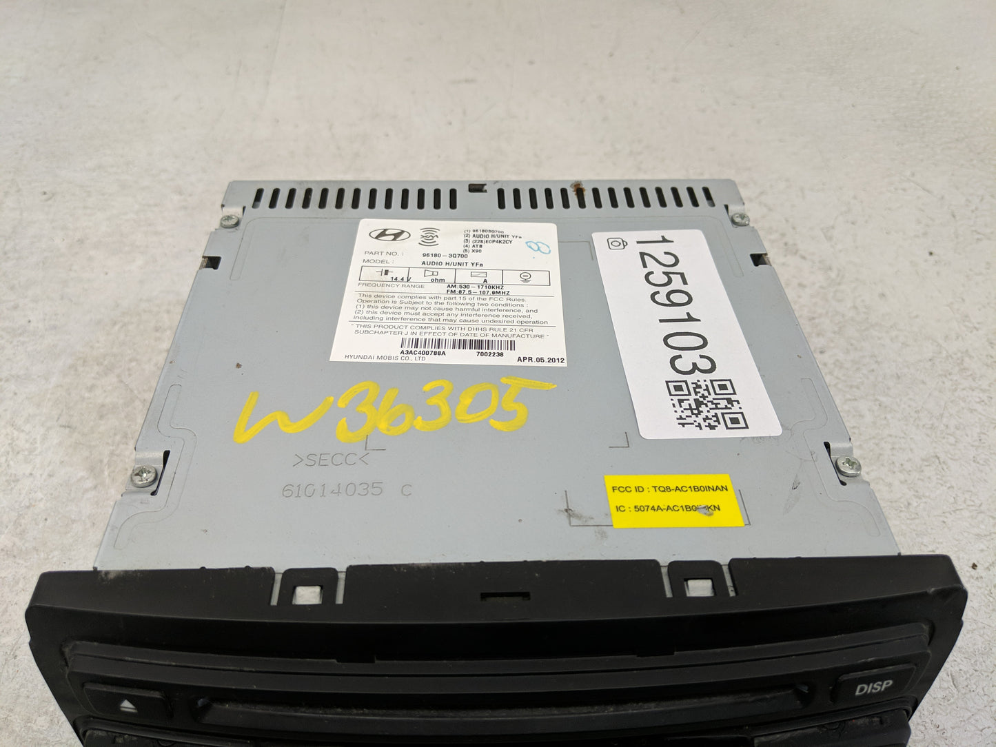 2013-2014 Hyundai Sonata Radio AM FM Cd Player Receiver Replacement P/N:96180-3Q700 Fits Fits 2013 2014 OEM Used Auto Parts 