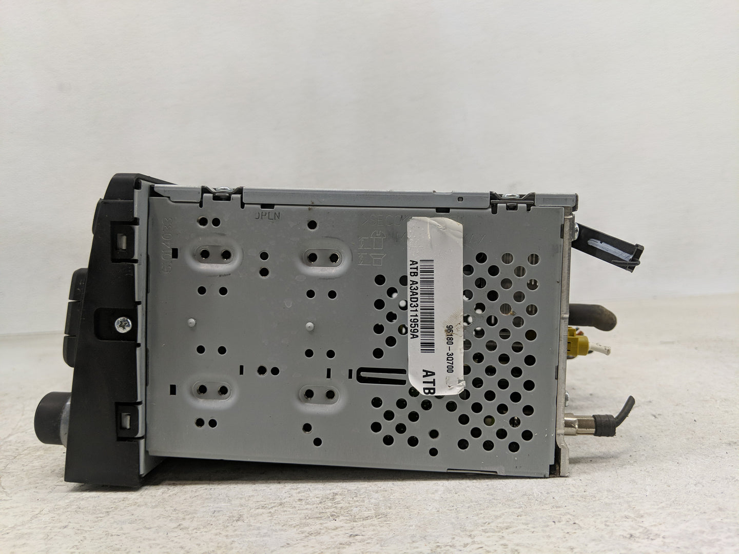 2013-2014 Hyundai Sonata Radio AM FM Cd Player Receiver Replacement P/N:96180-3Q700 Fits Fits 2013 2014 OEM Used Auto Parts 