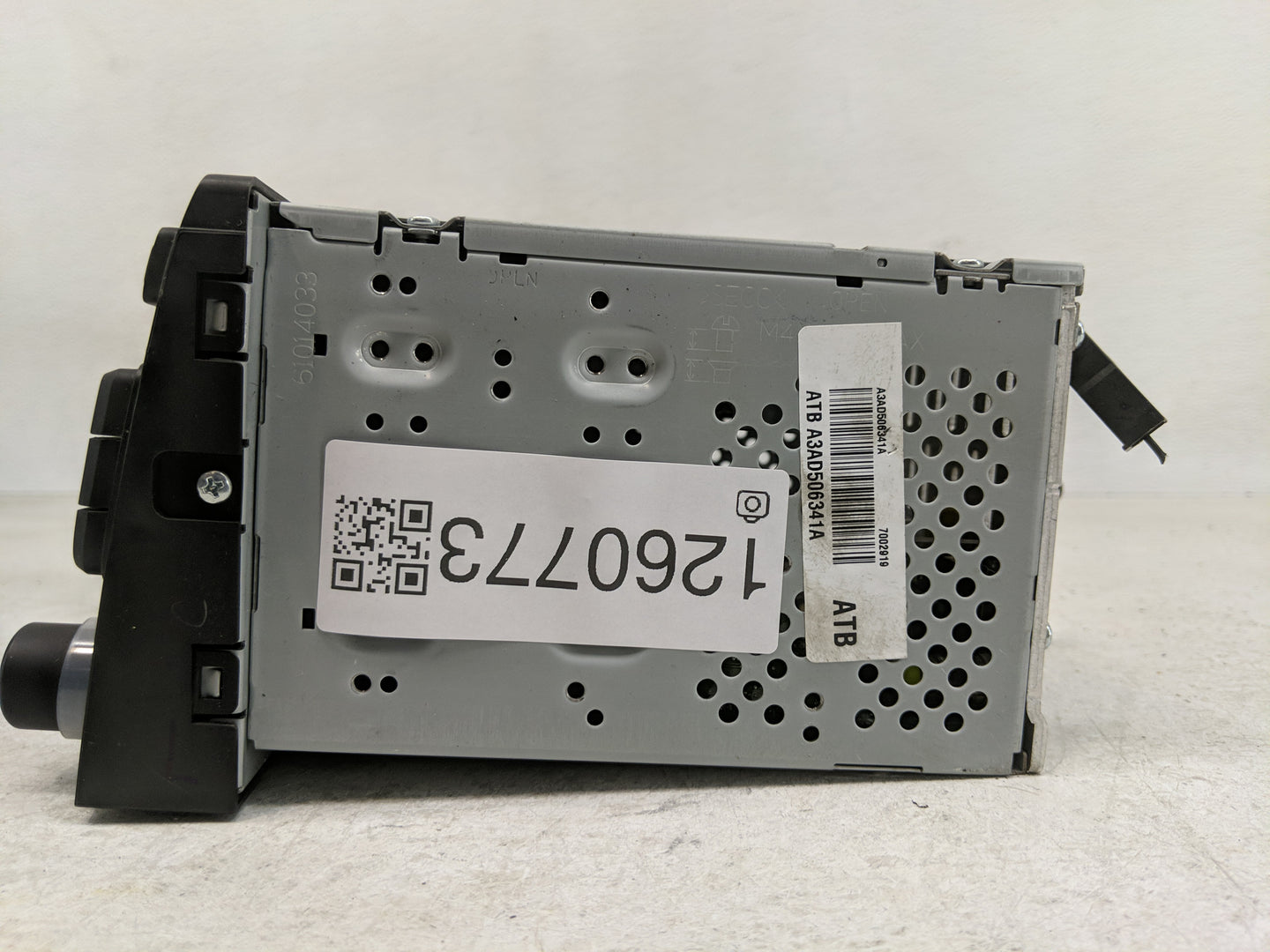 2012-2014 Hyundai Sonata Radio AM FM Cd Player Receiver Replacement P/N:961803Q700 Fits Fits 2012 2013 2014 OEM Used Auto Pa
