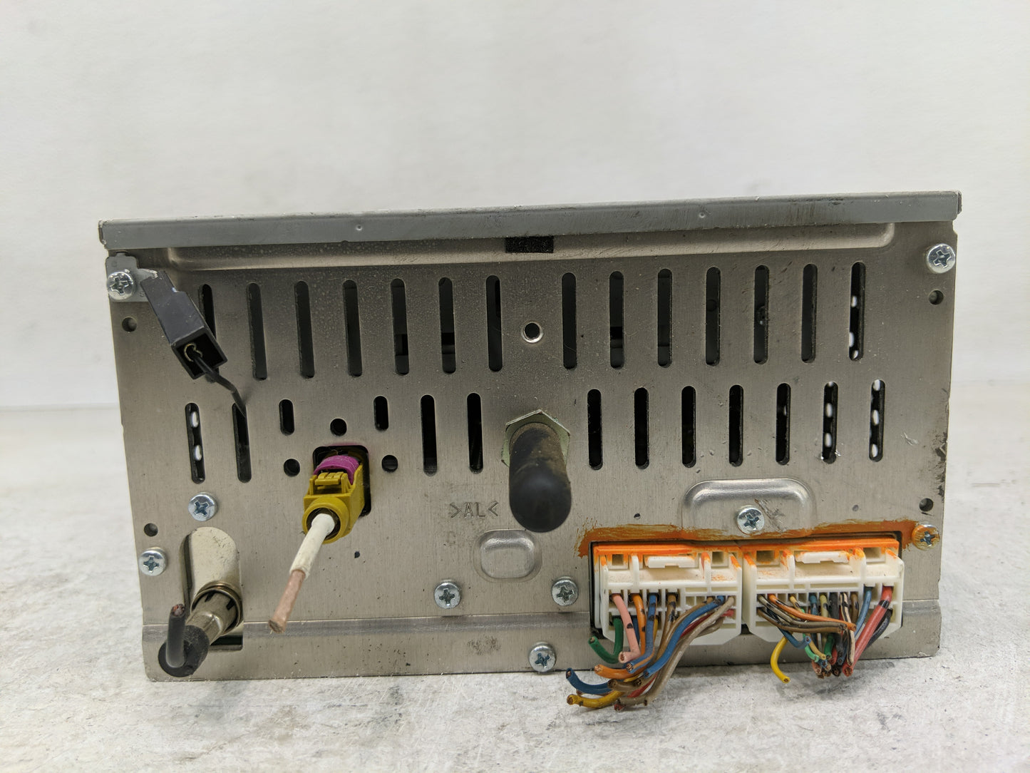 2013-2014 Hyundai Sonata Radio AM FM Cd Player Receiver Replacement P/N:96180-3Q700 Fits Fits 2013 2014 OEM Used Auto Parts 