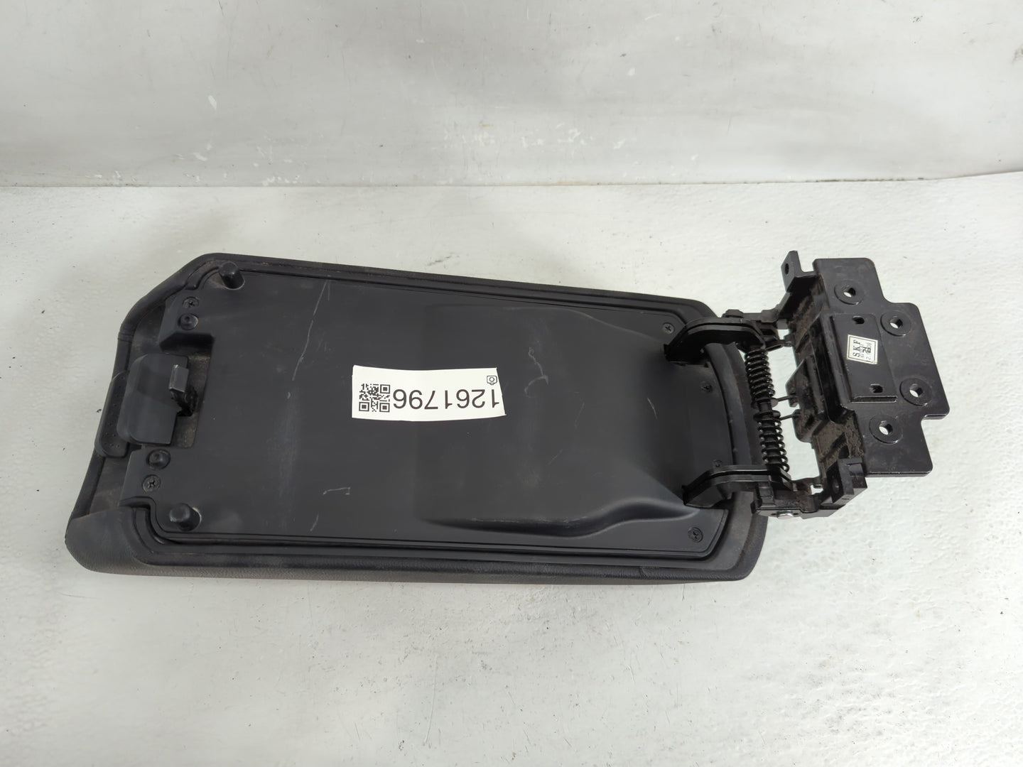 2013 Hyundai Sonata Center Console Armrest Cover Lid P/N:84660-3S000 Fits OEM Used Auto Parts - Oemusedautoparts1.com