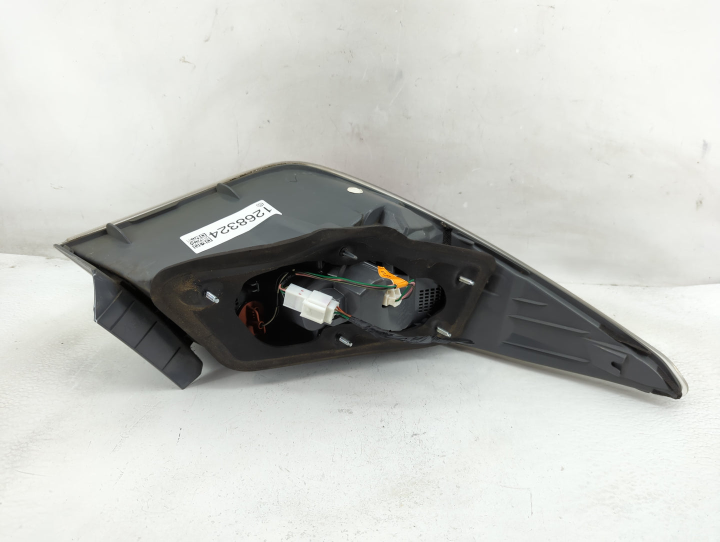 2011-2015 Hyundai Sonata Tail Light Assembly Passenger Right OEM Fits Fits 2011 2012 2013 2014 2015 OEM Used Auto Parts - Oe