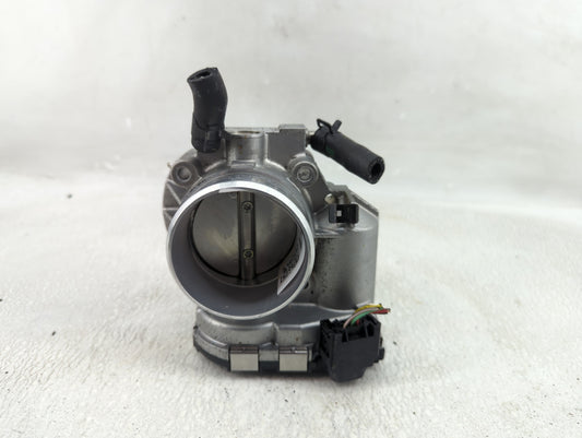 2011-2015 Hyundai Sonata Throttle Body P/N:90 4501 0020 35100-2G800 Fits Fits 2011 2012 2013 2014 2015 2016 OEM Used Auto Pa