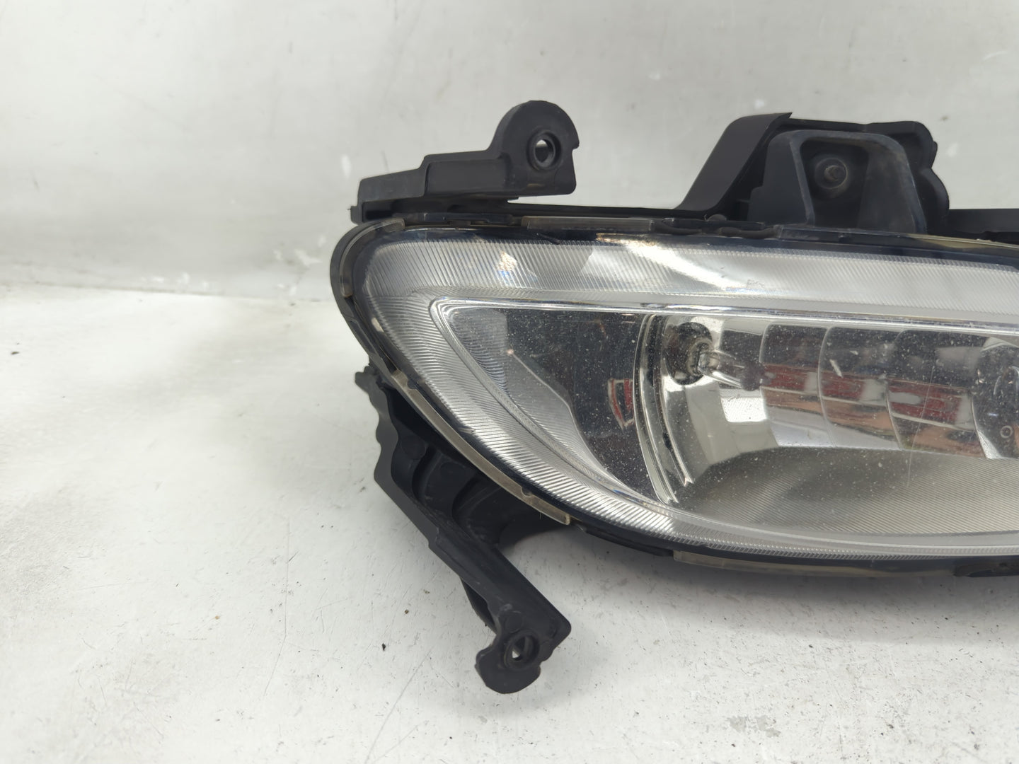 2011-2013 Hyundai Sonata Driver Left Oem Front Light Lamp - Oemusedautoparts1.com