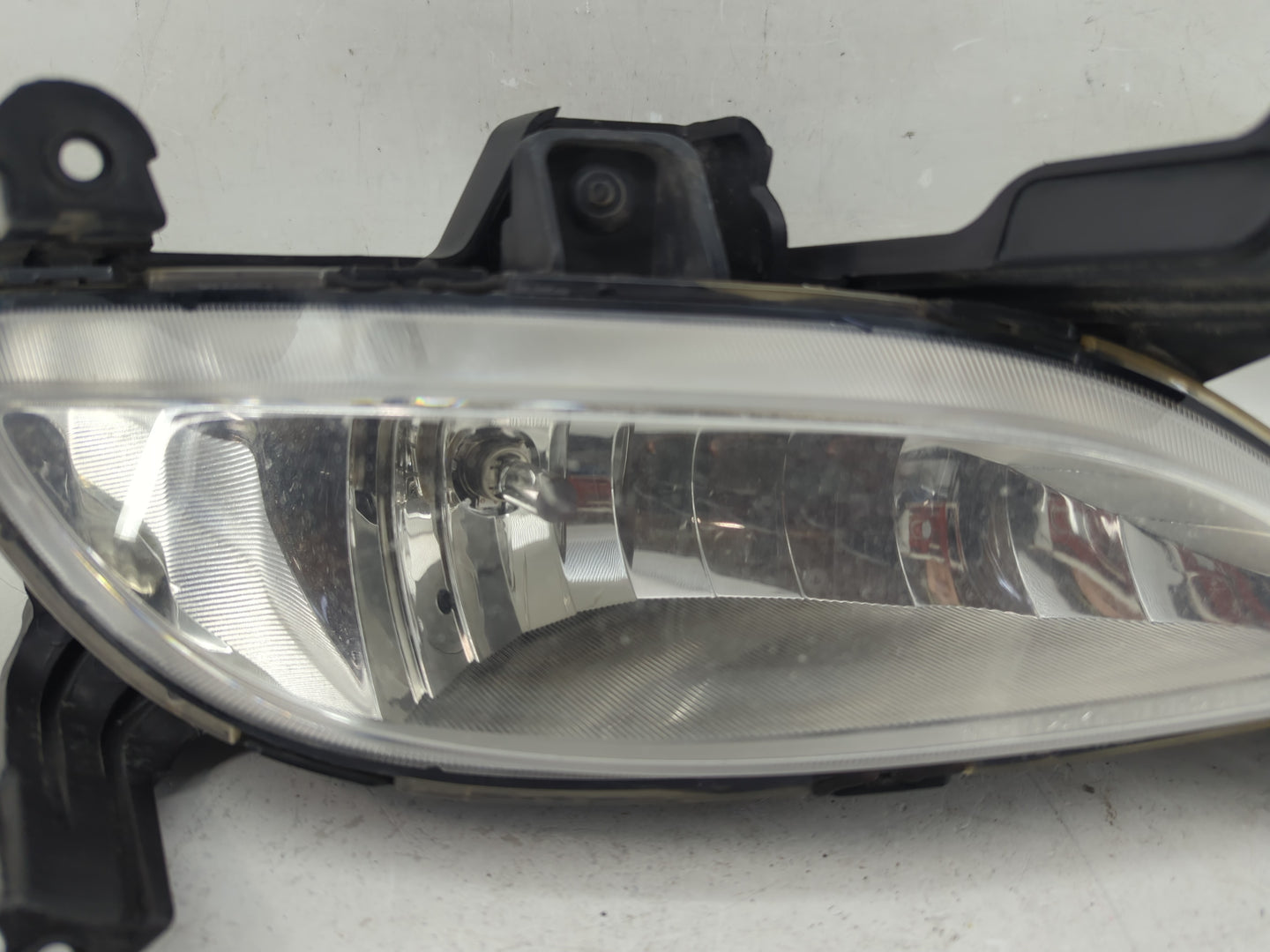 2011-2013 Hyundai Sonata Driver Left Oem Front Light Lamp - Oemusedautoparts1.com