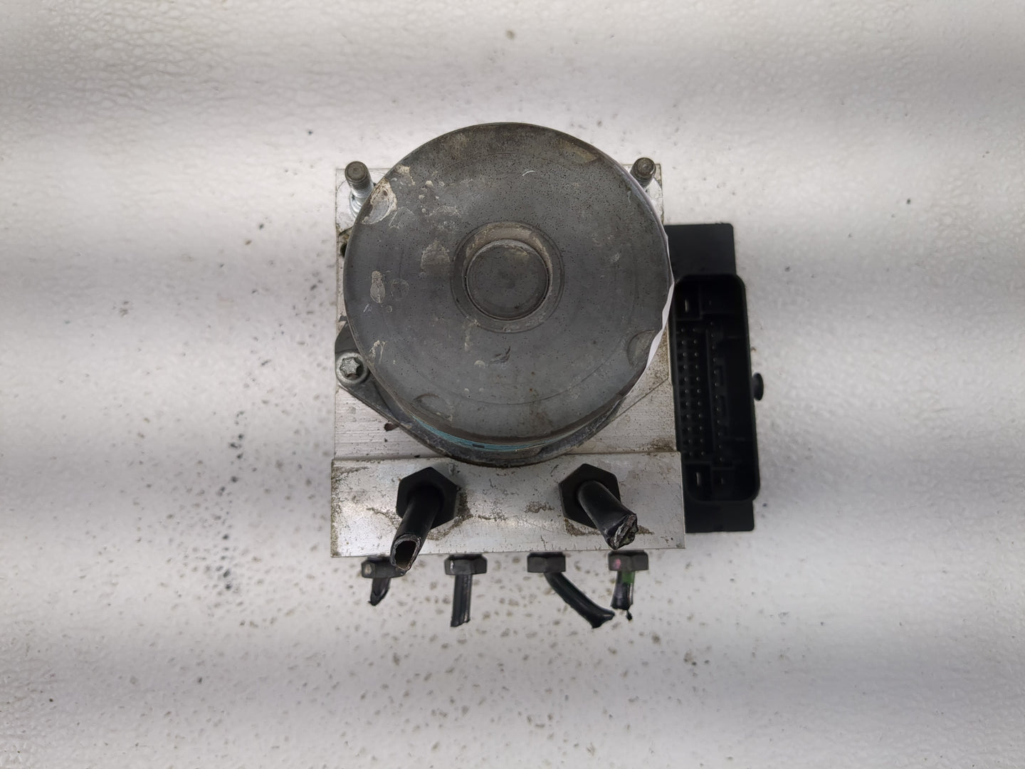 2011-2013 Hyundai Sonata ABS Pump Control Module Replacement P/N:58920-3Q500 0 265 238 094 Fits Fits 2011 2012 2013 OEM Used