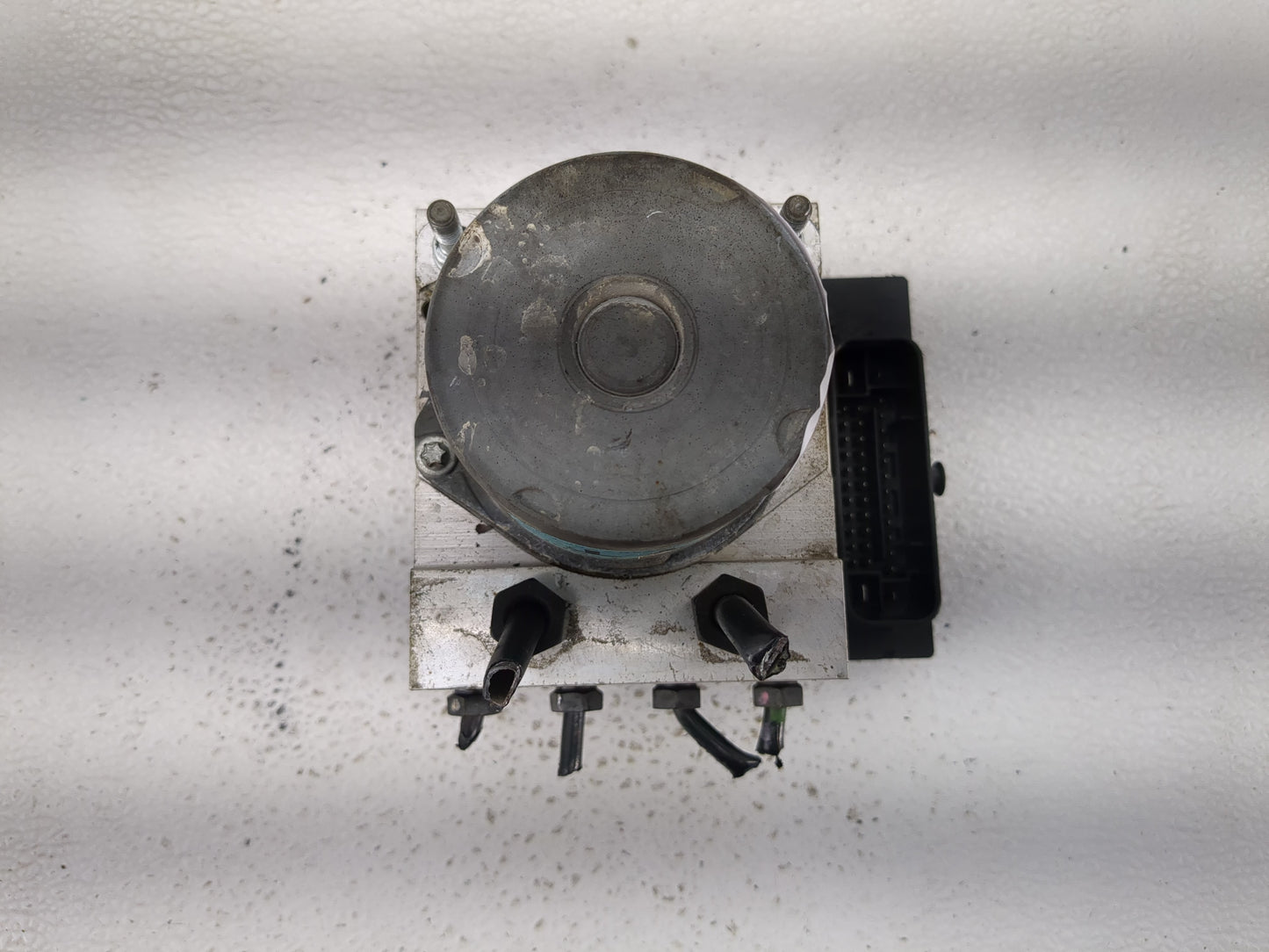 2011-2013 Hyundai Sonata ABS Pump Control Module Replacement P/N:58920-3Q500 0 265 238 094 Fits Fits 2011 2012 2013 OEM Used