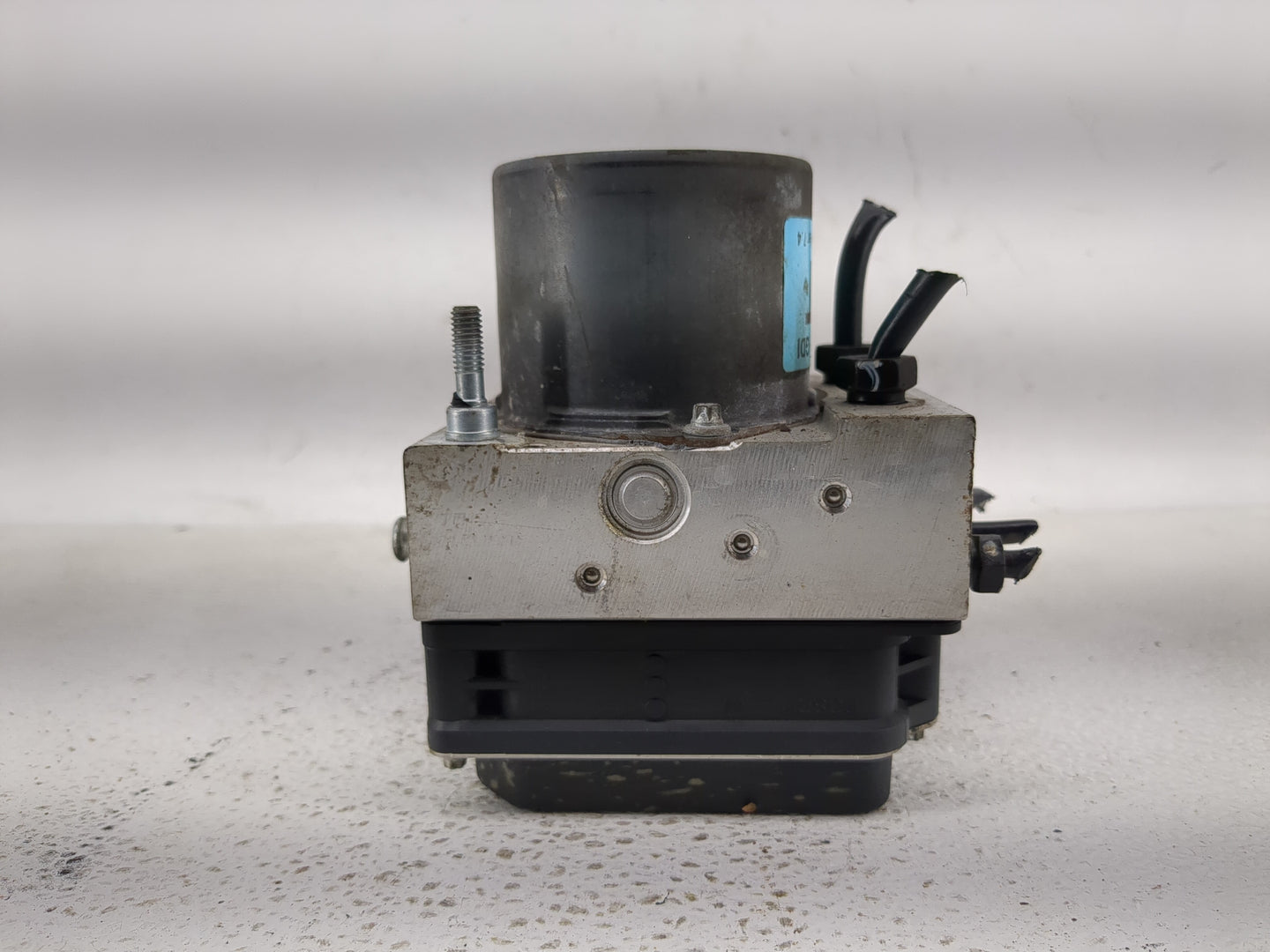 2011-2013 Hyundai Sonata ABS Pump Control Module Replacement P/N:58920-3Q500 0 265 238 094 Fits Fits 2011 2012 2013 OEM Used