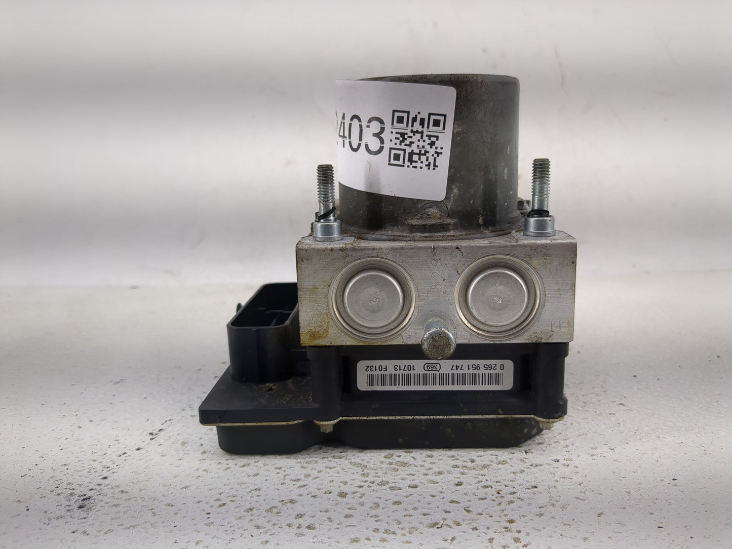 2011-2013 Hyundai Sonata ABS Pump Control Module Replacement P/N:58920-3Q500 0 265 238 094 Fits Fits 2011 2012 2013 OEM Used