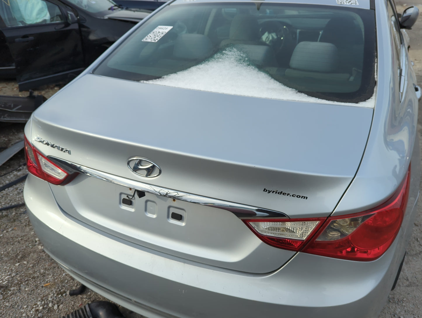 2011-2014 Hyundai Sonata Trunk/decklid/hatch/tailgate Oem 1289197 - Oemusedautoparts1.com