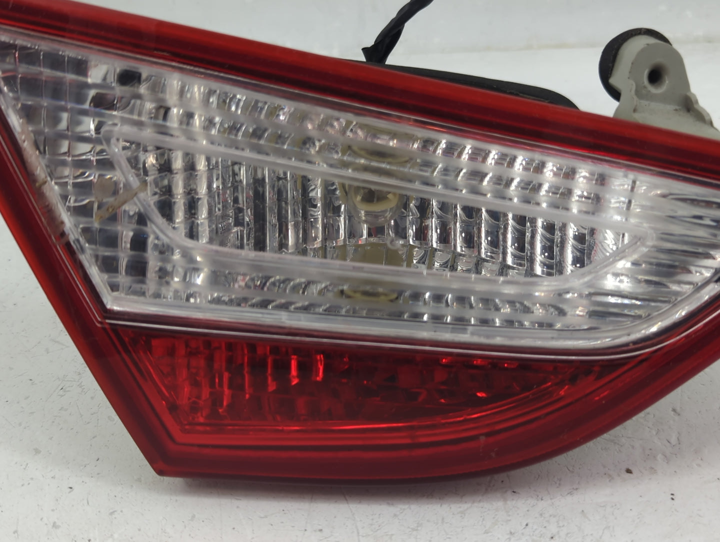 2011-2014 Hyundai Sonata Tail Light Assembly Driver Left OEM Fits Fits 2011 2012 2013 2014 OEM Used Auto Parts - Oemusedauto