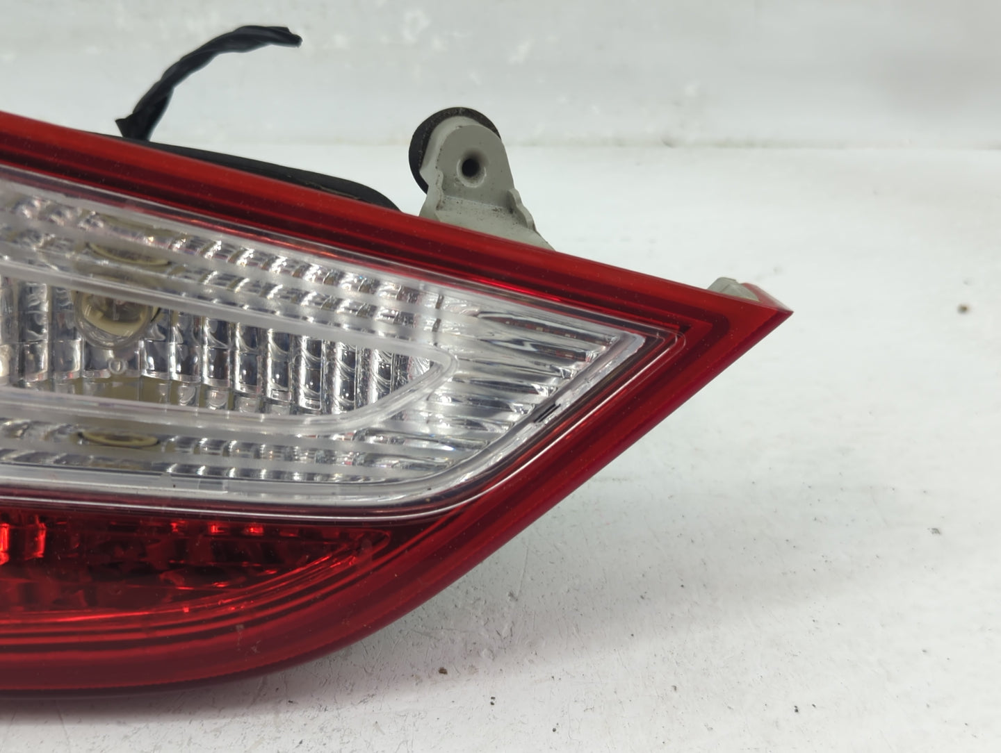 2011-2014 Hyundai Sonata Tail Light Assembly Driver Left OEM Fits Fits 2011 2012 2013 2014 OEM Used Auto Parts - Oemusedauto