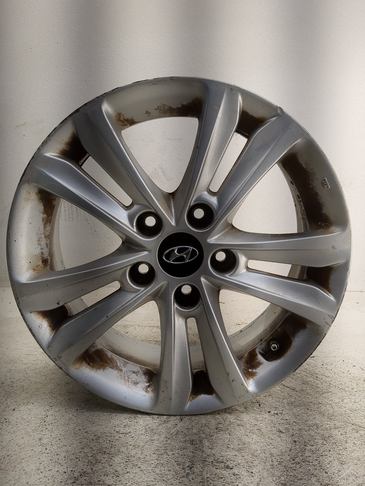 2011-2014 Hyundai Sonata Oem Wheel Rim - Oemusedautoparts1.com