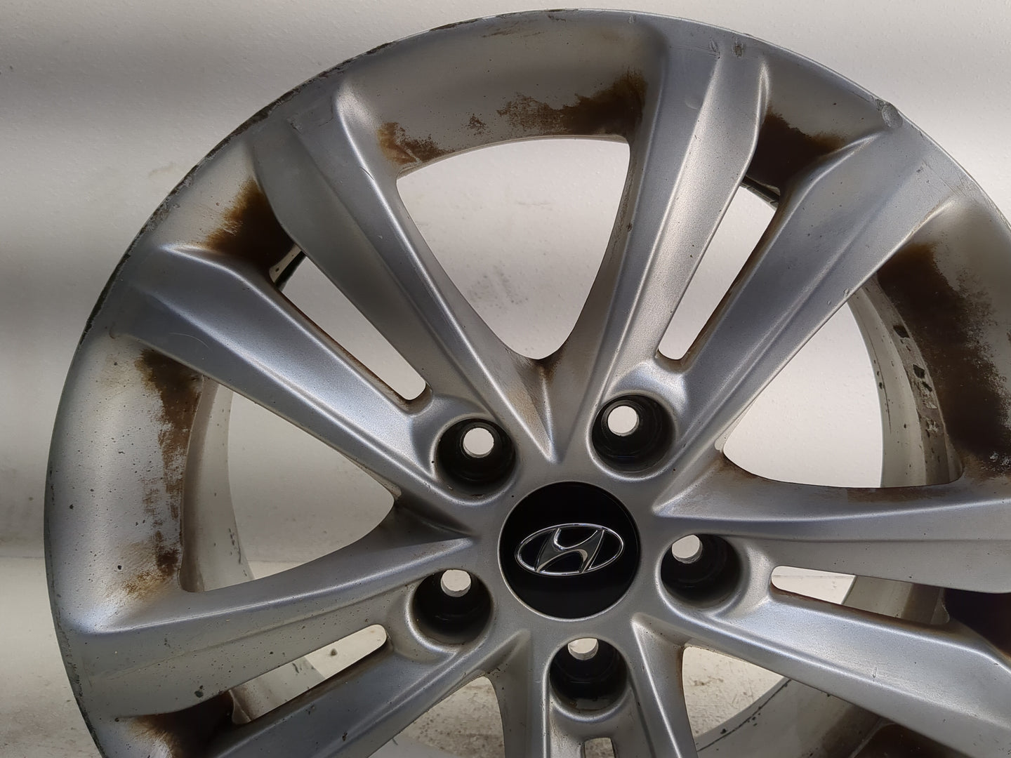 2011-2014 Hyundai Sonata Oem Wheel Rim - Oemusedautoparts1.com