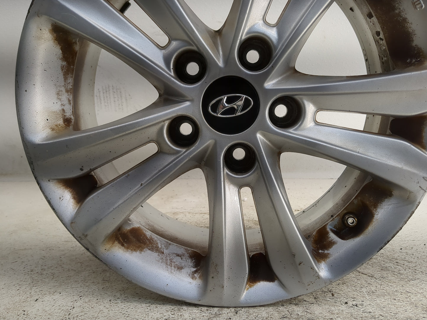 2011-2014 Hyundai Sonata Oem Wheel Rim - Oemusedautoparts1.com