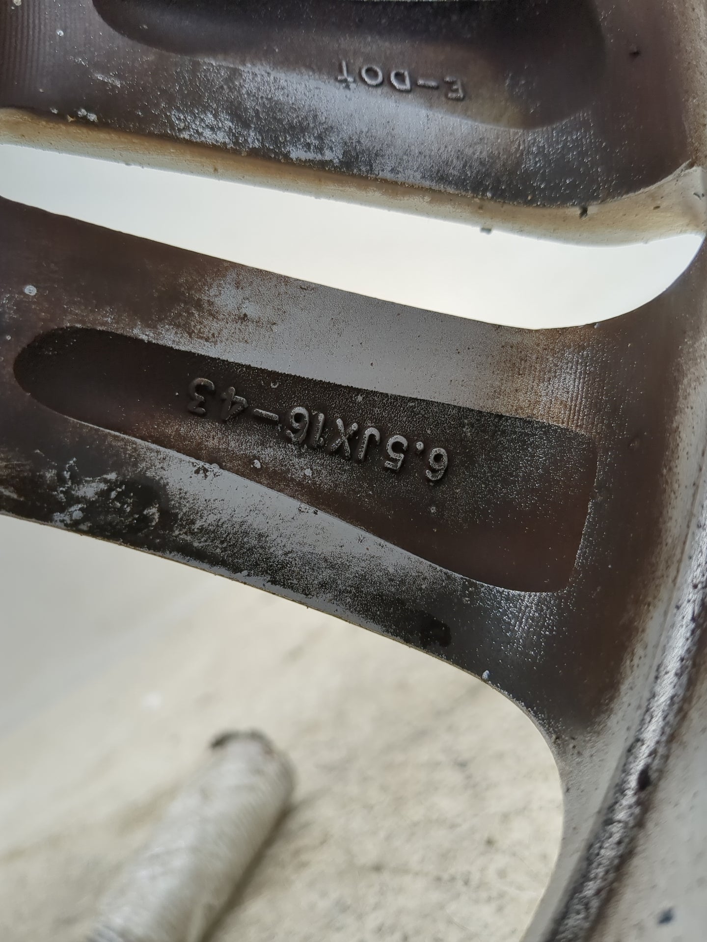 2011-2014 Hyundai Sonata Oem Wheel Rim - Oemusedautoparts1.com