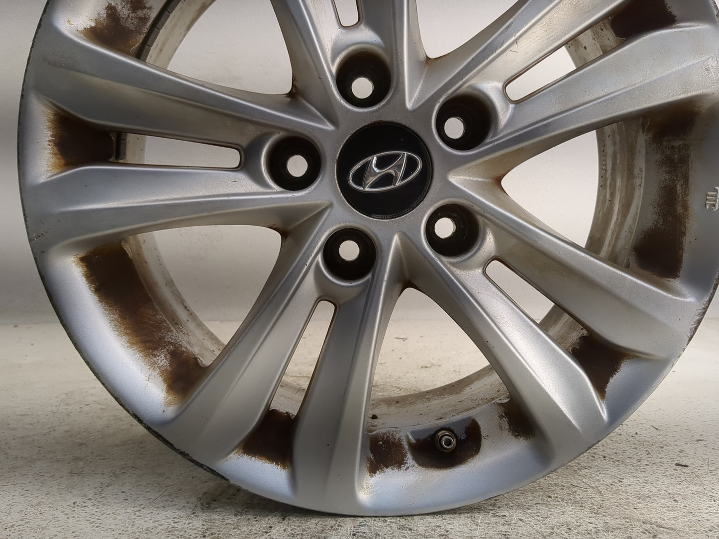 2011-2014 Hyundai Sonata Oem Wheel Rim - Oemusedautoparts1.com