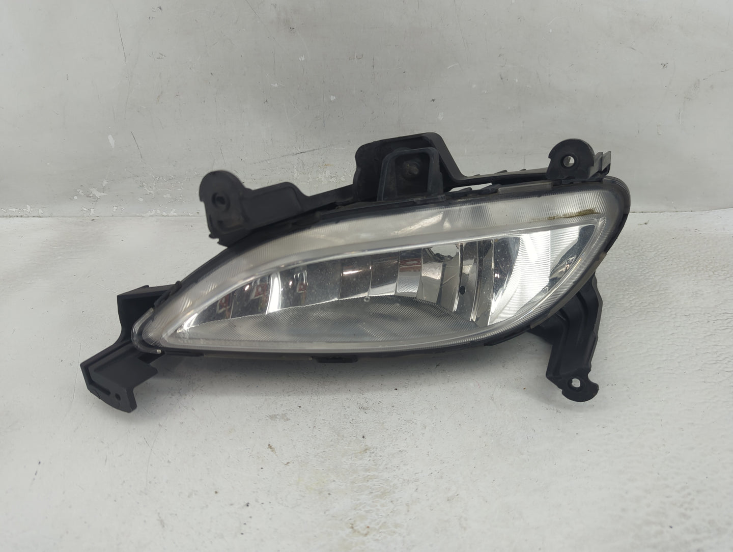 2011-2013 Hyundai Sonata Driver Left Oem Front Light Lamp - Oemusedautoparts1.com