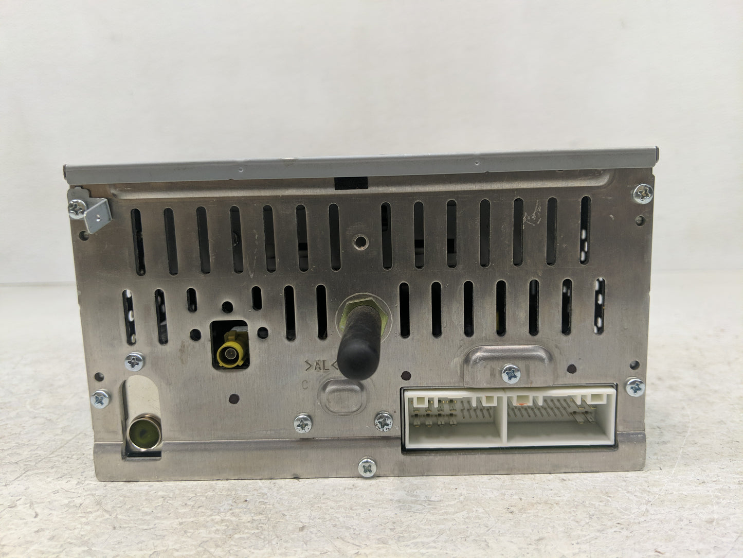 2013-2014 Hyundai Sonata Radio AM FM Cd Player Receiver Replacement P/N:96180-3Q700 Fits Fits 2013 2014 OEM Used Auto Parts 