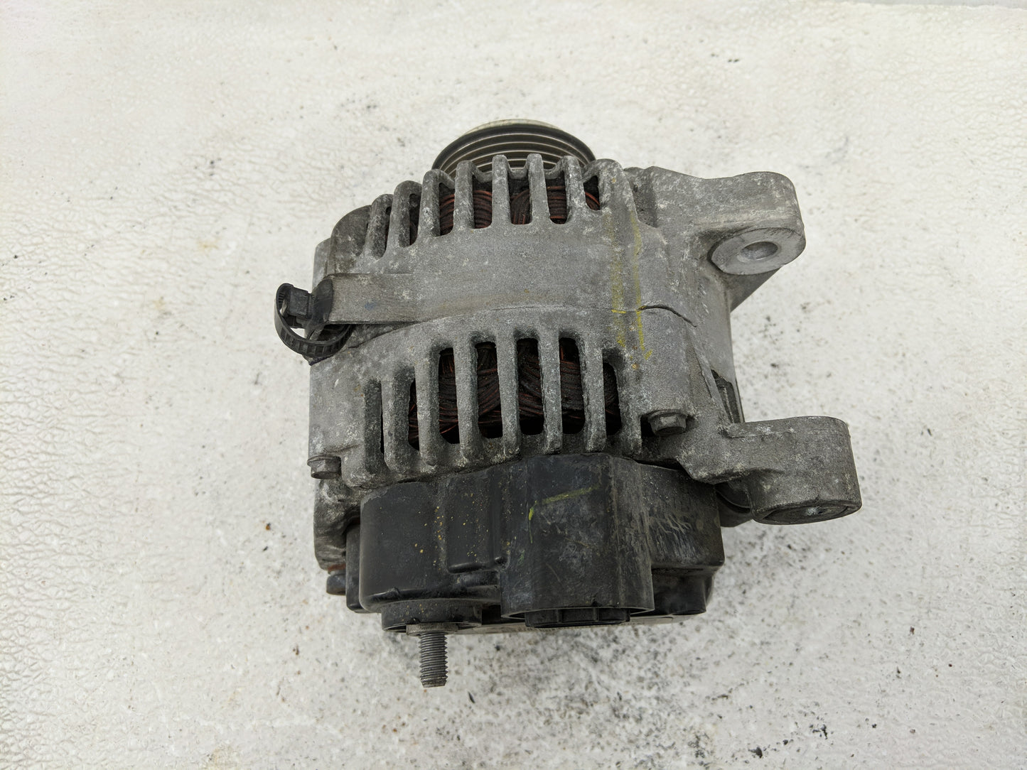 2011-2013 Hyundai Sonata Alternator Replacement Generator Charging Assembly Engine OEM P/N:2606184 B 37300-2G150 Fits OEM Us