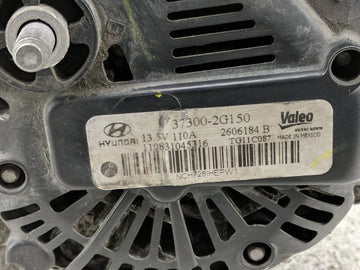 2011-2013 Hyundai Sonata Alternator Replacement Generator Charging Assembly Engine OEM P/N:2606184 B 37300-2G150 Fits OEM Used Auto Parts