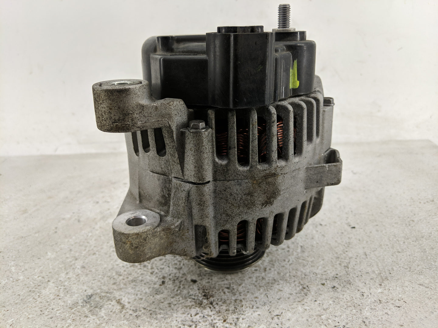 2011-2013 Hyundai Sonata Alternator Replacement Generator Charging Assembly Engine OEM P/N:2606184 B 130119011721 Fits OEM U