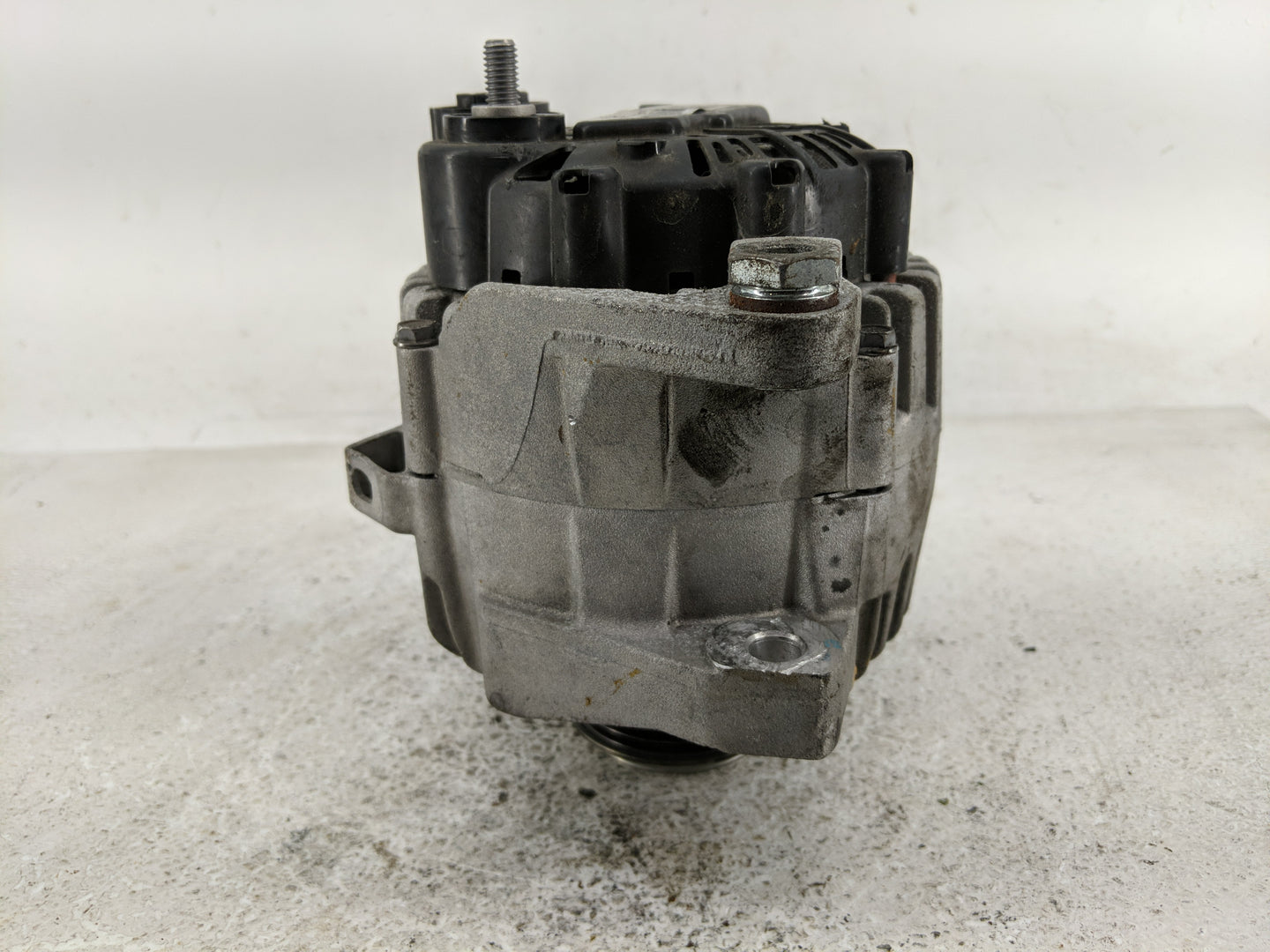 2011-2013 Hyundai Sonata Alternator Replacement Generator Charging Assembly Engine OEM P/N:2606184 B 130119011721 Fits OEM U