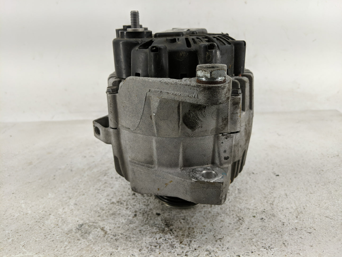 2011-2013 Hyundai Sonata Alternator Replacement Generator Charging Assembly Engine OEM P/N:2606184 B 130119011721 Fits OEM U