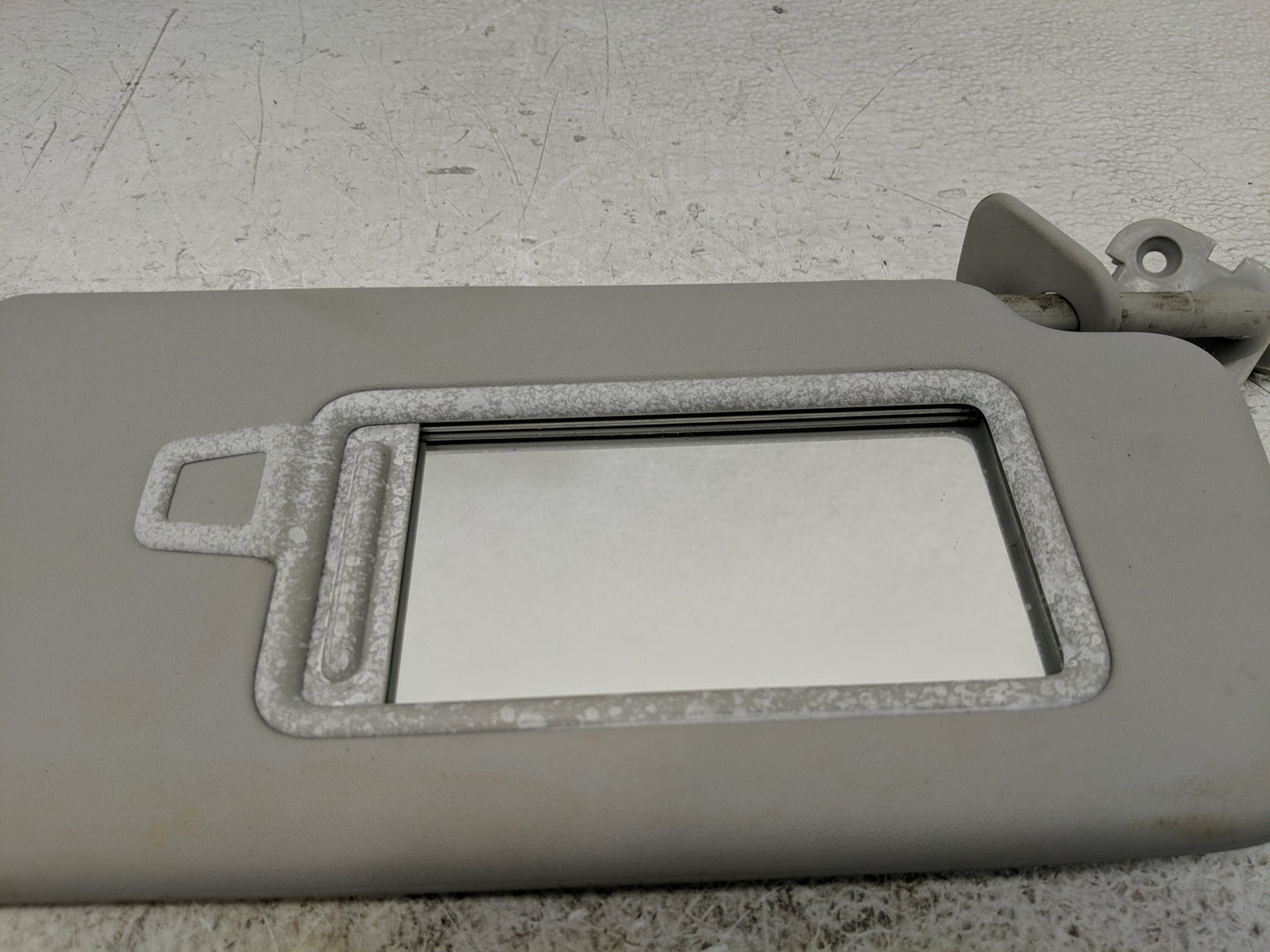 2012-2014 Hyundai Sonata Sun Visor Shade Replacement Passenger Right Mirror Fits Fits 2012 2013 2014 OEM Used Auto Parts - O