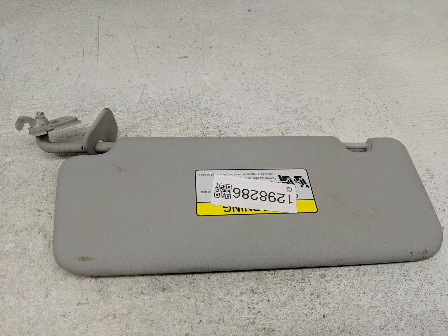 2012-2014 Hyundai Sonata Sun Visor Shade Replacement Passenger Right Mirror Fits Fits 2012 2013 2014 OEM Used Auto Parts - O
