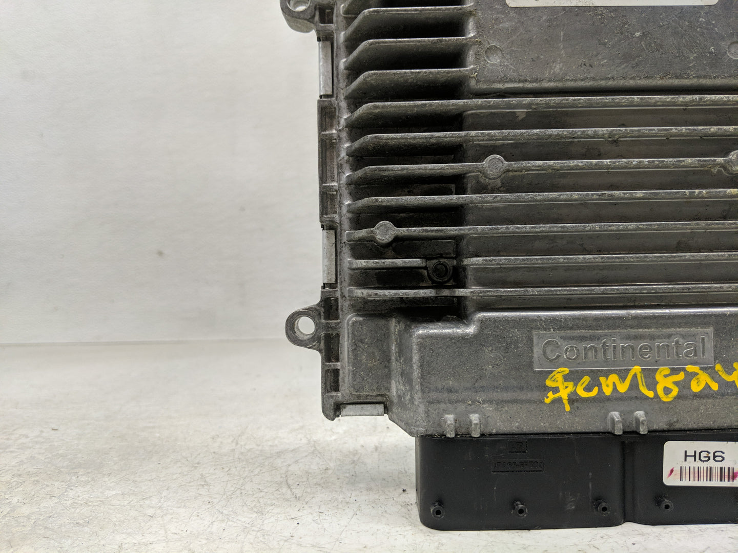 2011-2014 Hyundai Sonata PCM Engine Control Computer ECU ECM PCU OEM P/N:39111-2G692 39101-2G692 Fits Fits 2011 2012 2013 20
