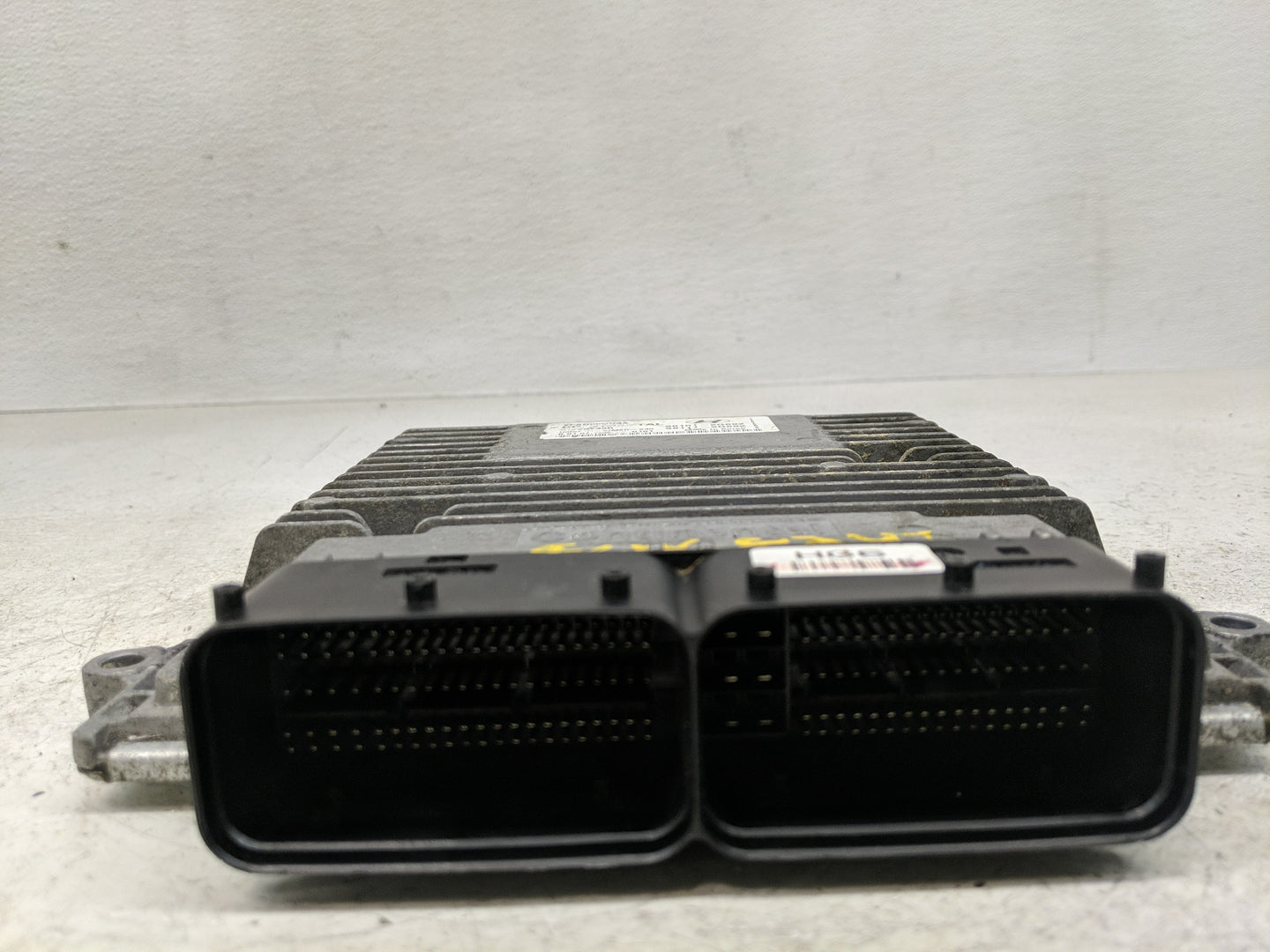 2011-2014 Hyundai Sonata PCM Engine Control Computer ECU ECM PCU OEM P/N:39111-2G692 39101-2G692 Fits Fits 2011 2012 2013 20