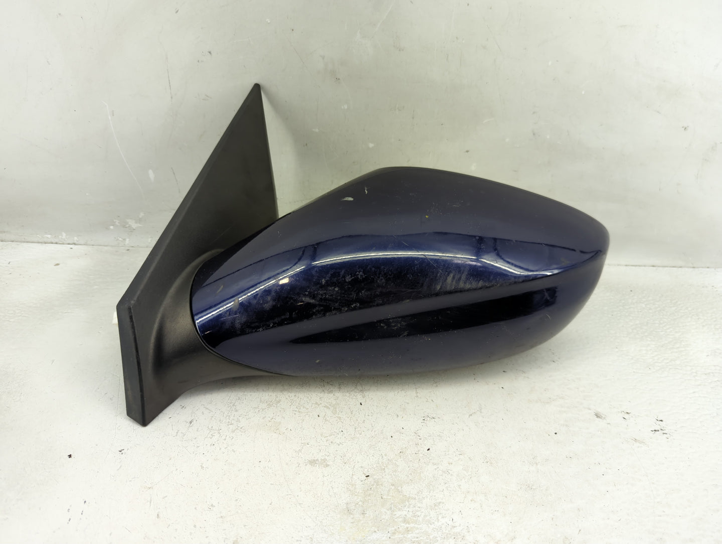 2011-2014 Hyundai Sonata Driver Side View Mirror - Left Door Mirror OEM Used - Oemusedautoparts1.com