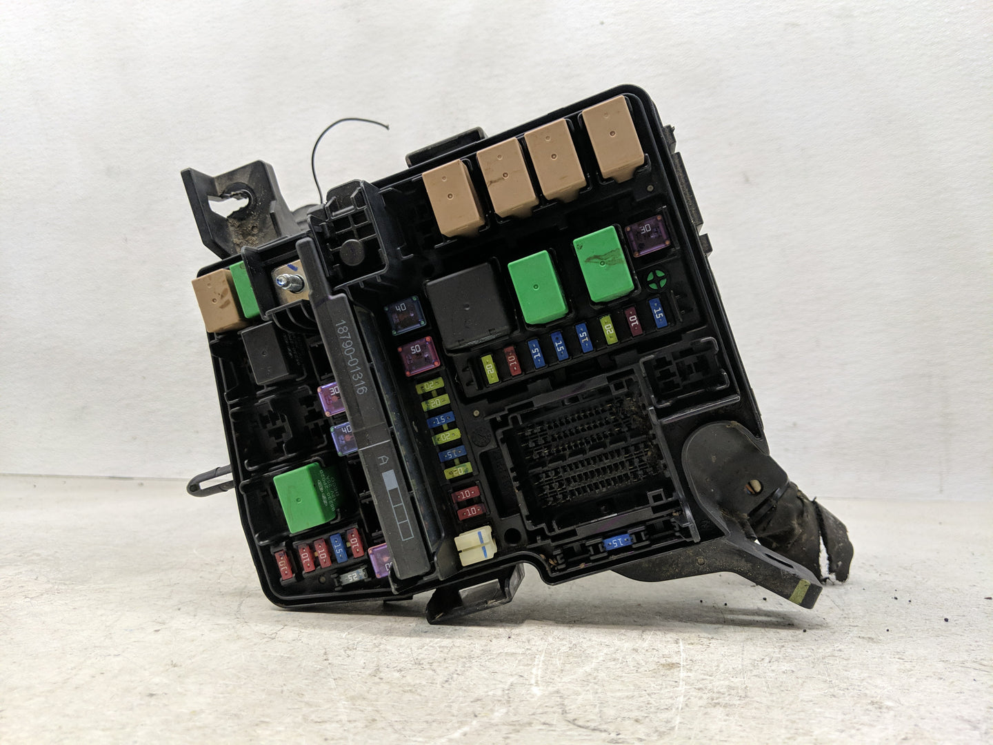 2011-2014 Hyundai Sonata Fusebox Fuse Box Panel Relay Module P/N:91201-3Q010 Fits Fits 2011 2012 2013 2014 OEM Used Auto Par