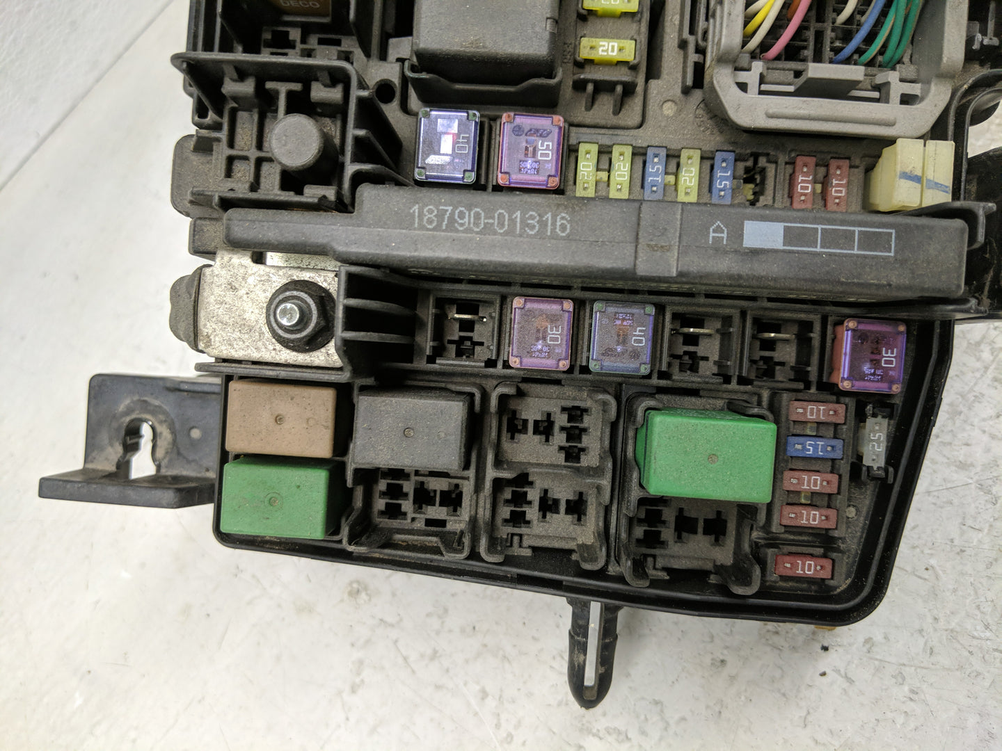 2013-2015 Hyundai Sonata Fusebox Fuse Box Panel Relay Module P/N:VS912003Q204YB Fits Fits 2013 2014 2015 OEM Used Auto Parts