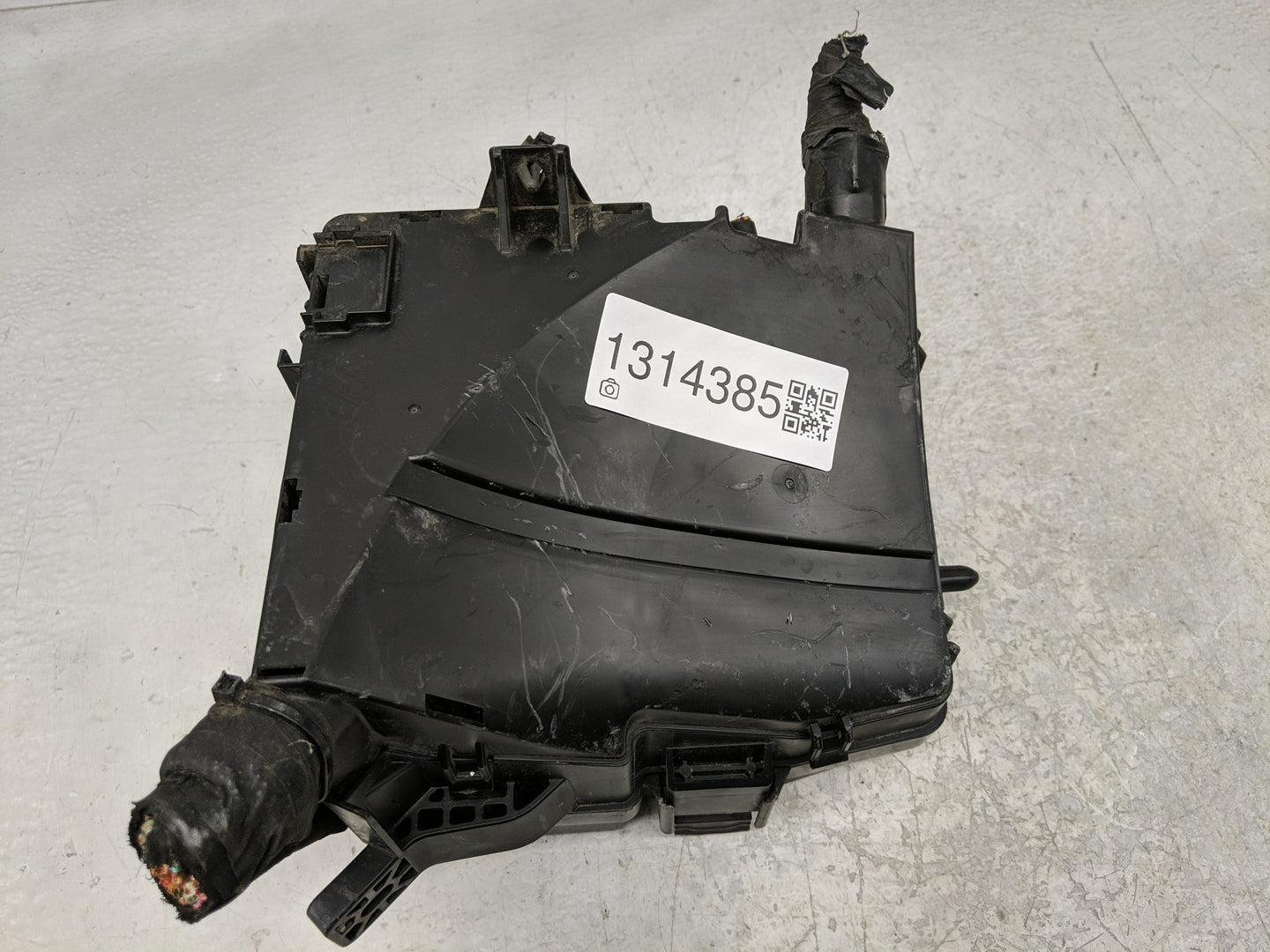 2013-2015 Hyundai Sonata Fusebox Fuse Box Panel Relay Module P/N:VS912003Q204YB Fits Fits 2013 2014 2015 OEM Used Auto Parts