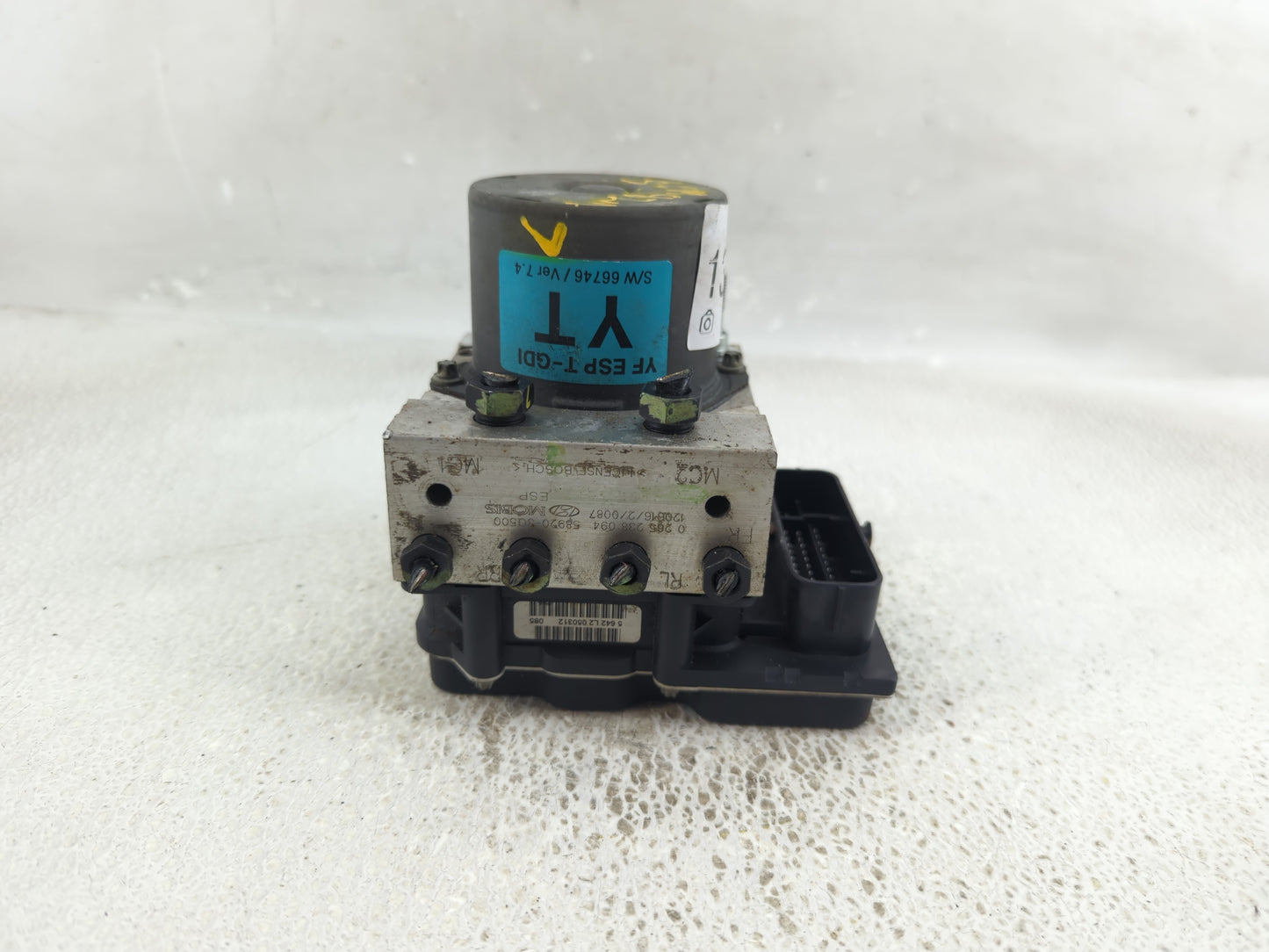 2011-2013 Hyundai Sonata ABS Pump Control Module Replacement P/N:58920-30500 0 265 238 094 Fits Fits 2011 2012 2013 OEM Used
