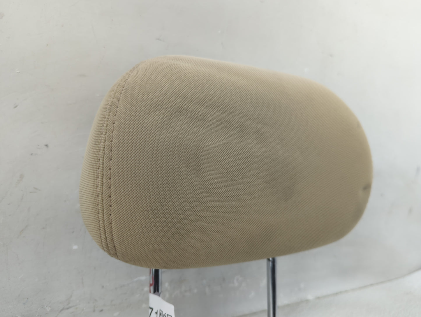 2013-2014 Hyundai Sonata Headrest Head Rest Rear Center Seat Fits Fits 2013 2014 OEM Used Auto Parts - Oemusedautoparts1.com