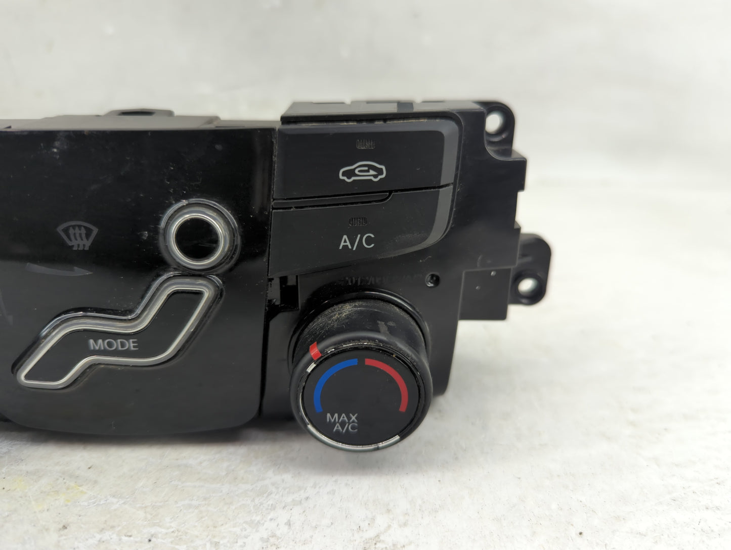 2011-2013 Hyundai Sonata Climate Control Module Temperature AC/Heater Replacement P/N:97250-3QXXX 97250-3SXXX Fits OEM Used 