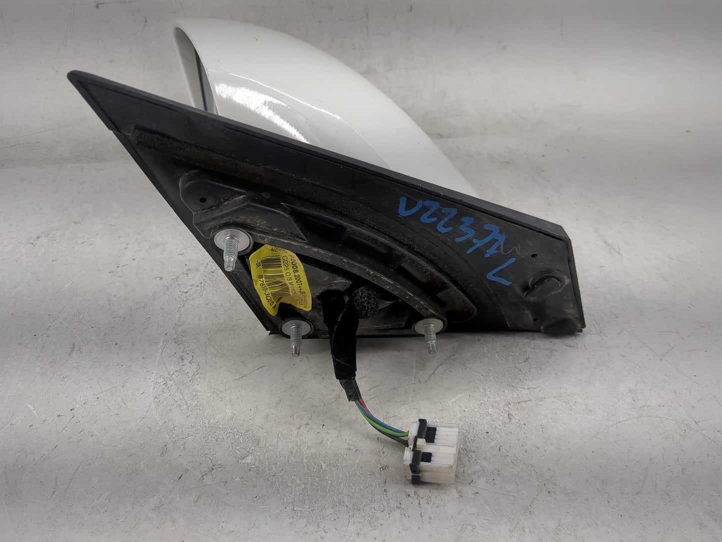 2011-2014 Hyundai Sonata Driver Side View Mirror - Left Door Mirror OEM Used - Oemusedautoparts1.com