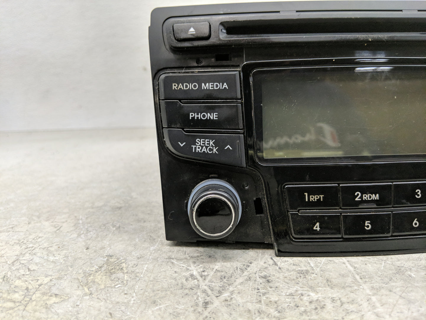 2012-2014 Hyundai Sonata Radio AM FM Cd Player Receiver Replacement P/N:96180-3Q700 Fits Fits 2012 2013 2014 OEM Used Auto P