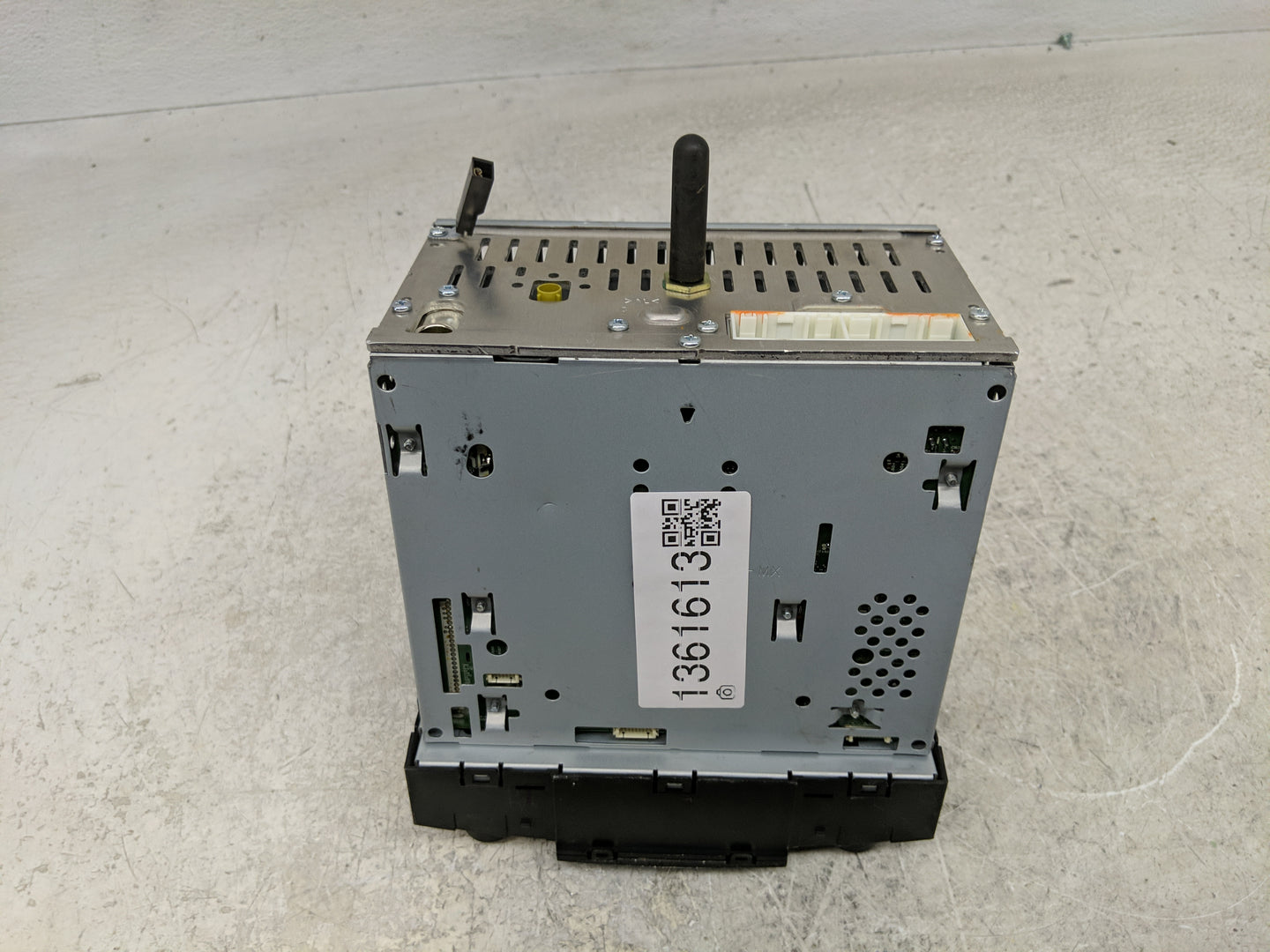2012-2014 Hyundai Sonata Radio AM FM Cd Player Receiver Replacement P/N:96180-3Q700 Fits Fits 2012 2013 2014 OEM Used Auto P
