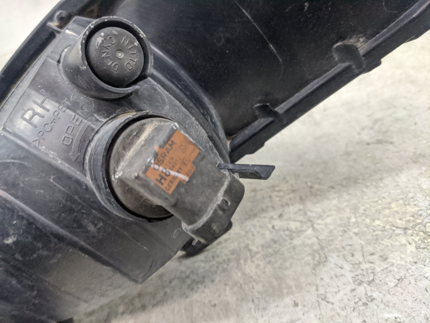 2011-2013 Hyundai Sonata Passenger Right Oem Fog Light Lamp - Oemusedautoparts1.com