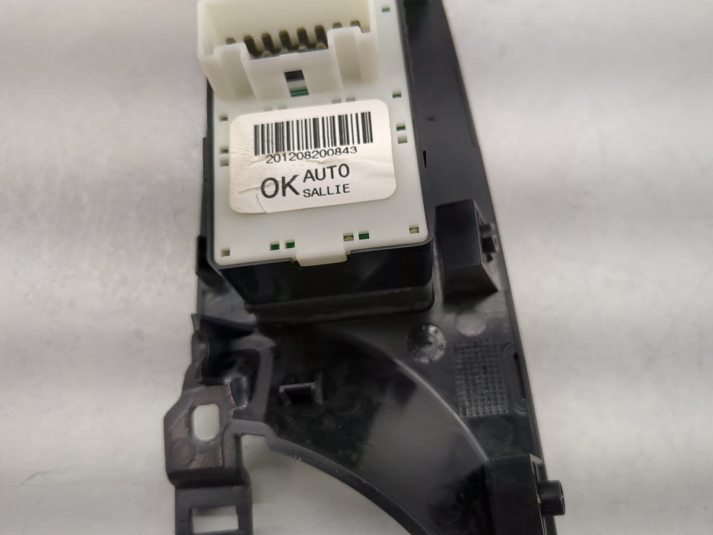2011-2015 Hyundai Sonata Master Power Window Switch Replacement Driver Side Left Fits Fits 2011 2012 2013 2014 2015 OEM Used