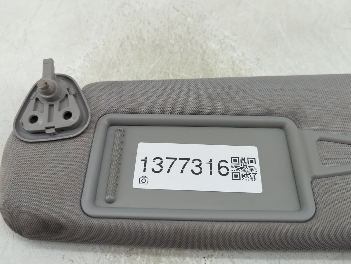 2011-2015 Hyundai Sonata Sun Visor Shade Replacement Driver Left Mirror Fits Fits 2011 2012 2013 2014 2015 OEM Used Auto Par