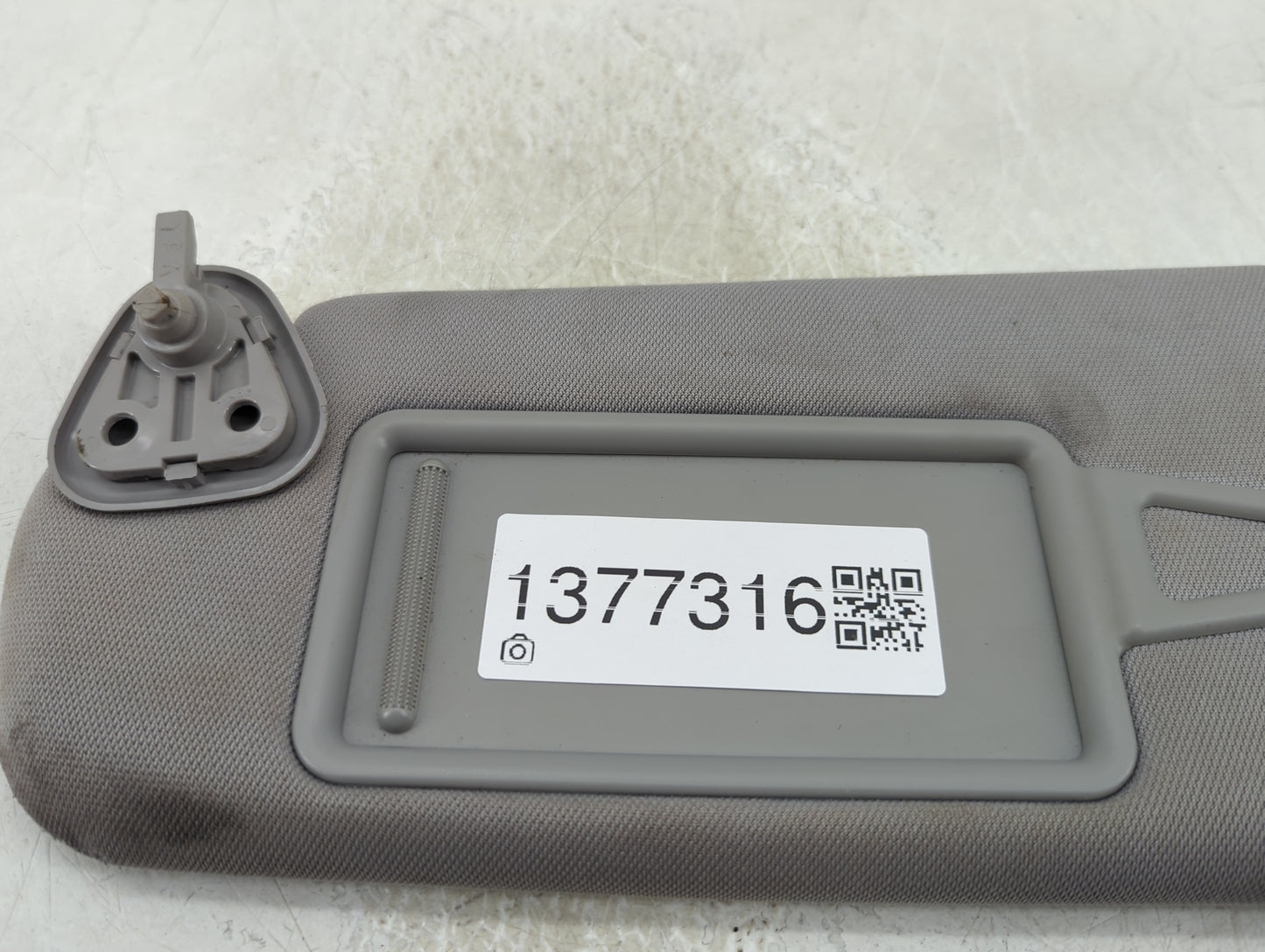 2011-2015 Hyundai Sonata Sun Visor Shade Replacement Driver Left Mirror Fits Fits 2011 2012 2013 2014 2015 OEM Used Auto Par