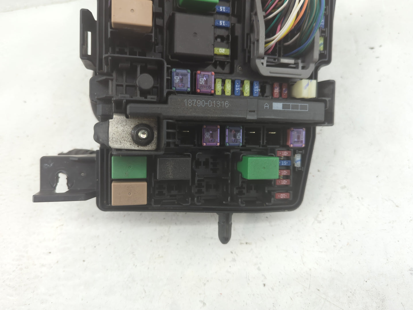 2011-2014 Hyundai Sonata Fusebox Fuse Box Panel Relay Module P/N:91950-3S711 Fits Fits 2011 2012 2013 2014 OEM Used Auto Par